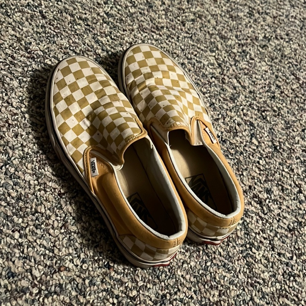 Women’s size 9 checker Vans